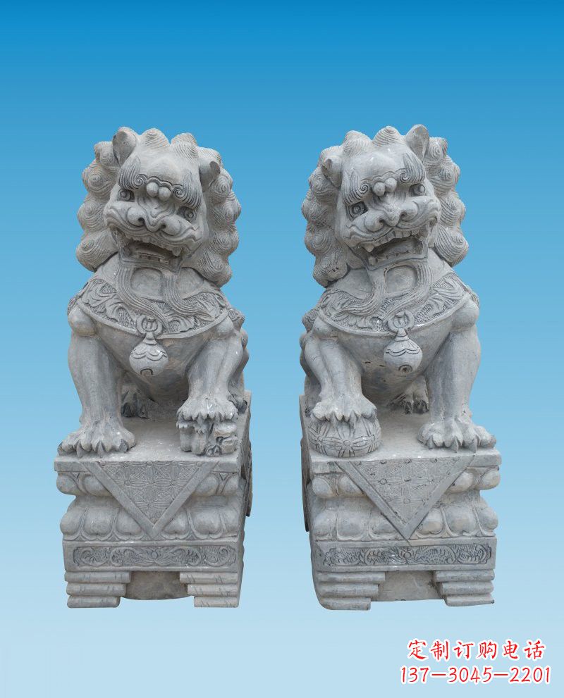 广西精致雕刻的大理石狮子雕塑