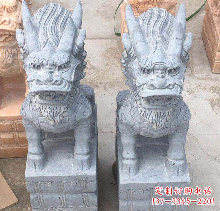 广西雄伟壮观的白色大理石麒麟坐式门口雕塑
