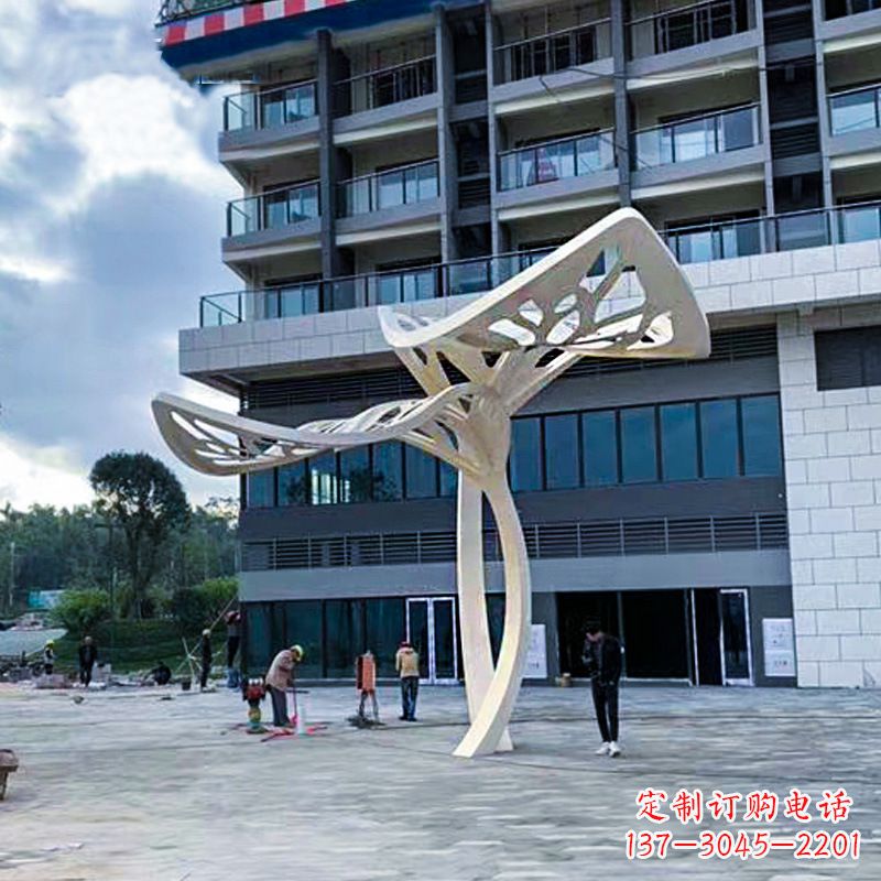 广西不锈钢抽象树叶雕塑