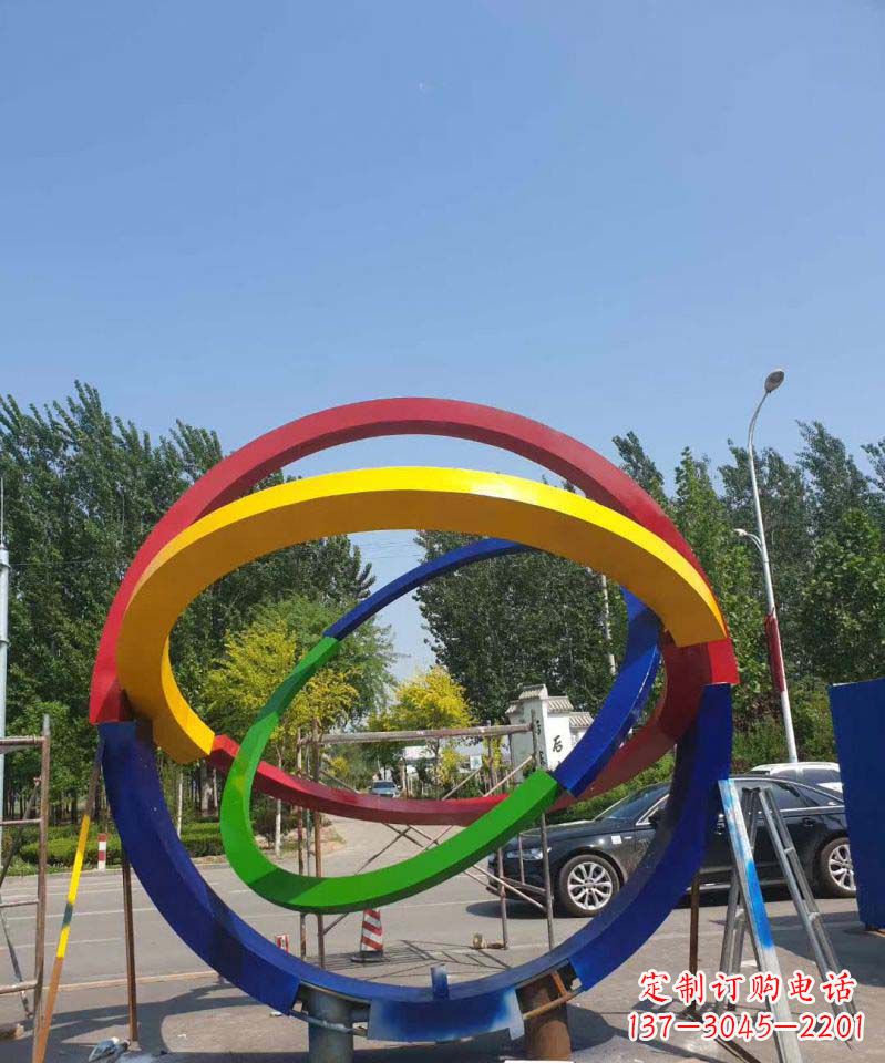 广西大型不锈钢广场圆环景观雕塑