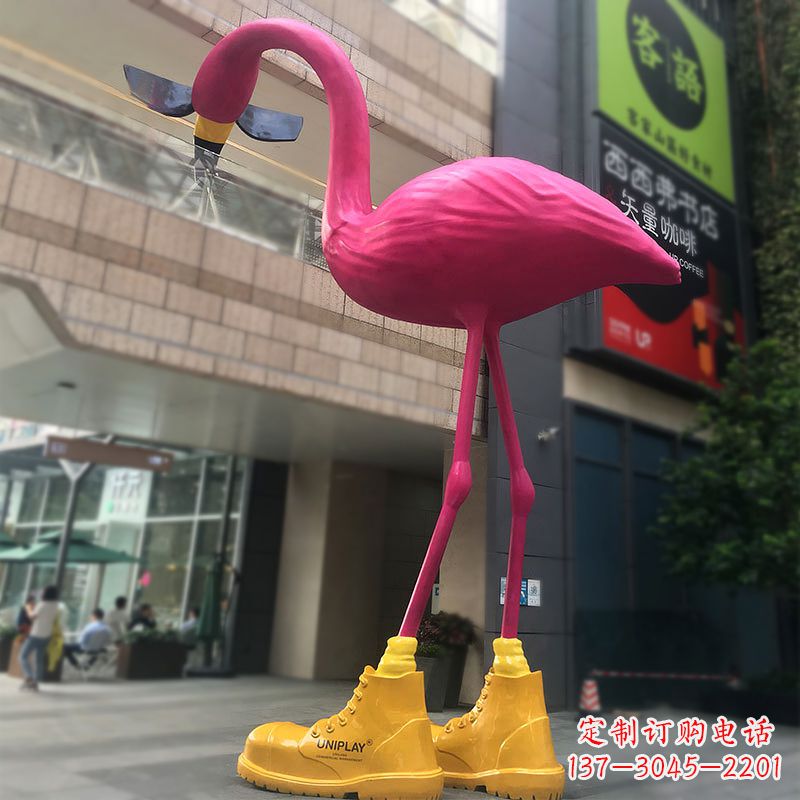 广西大型卡通火烈鸟玻璃钢景观商场广场动物美陈雕塑