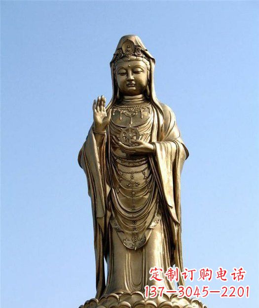 广西大型立式铜观音雕塑