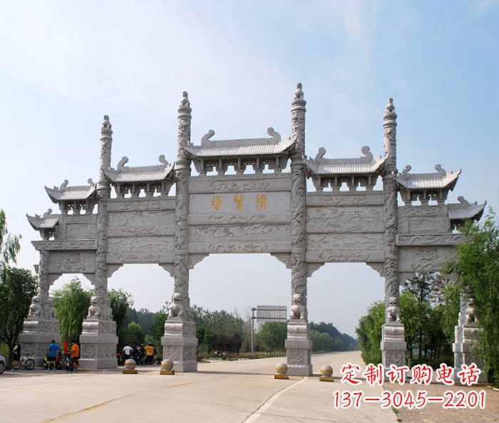 广西大型五门道路石雕牌坊