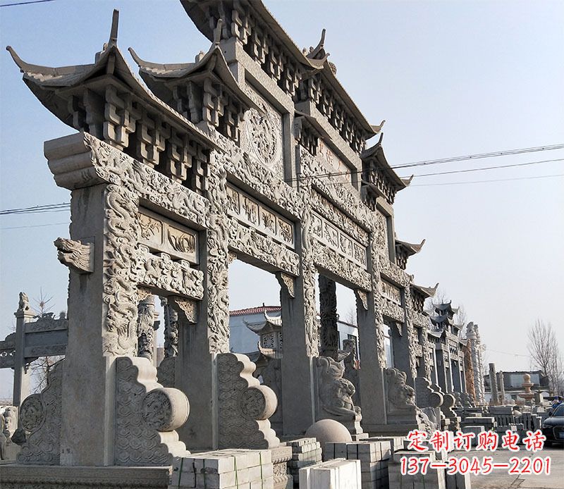 广西大型五门仿古牌坊石雕