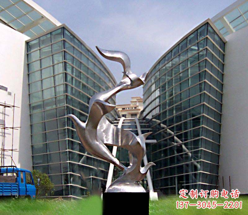 广西大雁不锈钢雕塑
