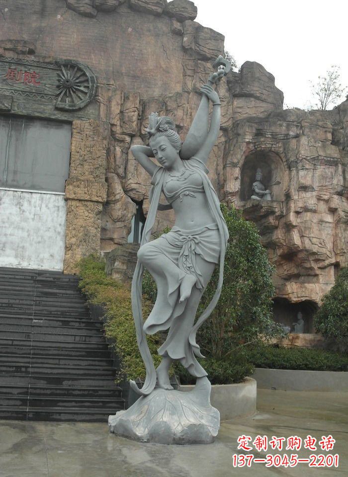 广西琵琶飞天人物石雕