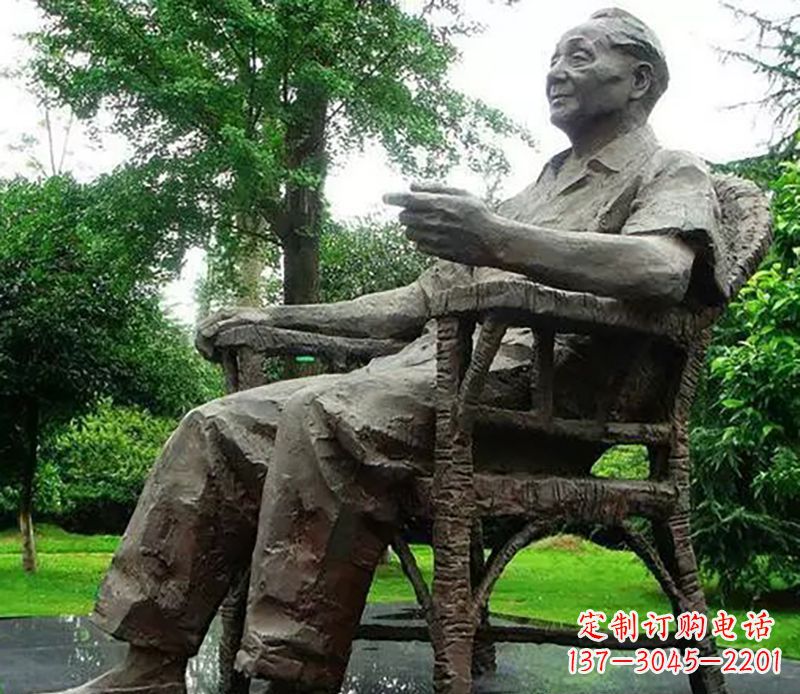 广西邓小平伟人公园铜雕
