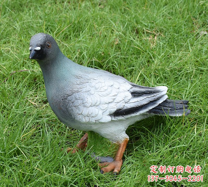 广西雕塑和平鸽少女