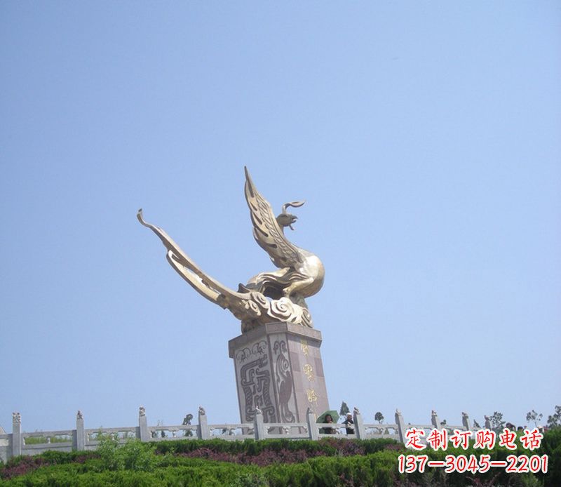 广西传统工艺精美凤凰铜雕塑