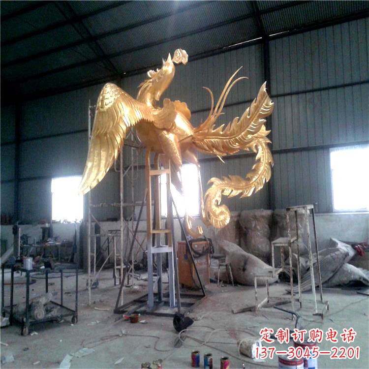 广西锻铜精美凤凰雕塑