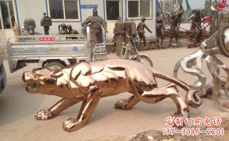 广西精美不锈钢豹子雕塑