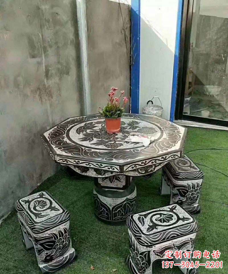 广西多边形石头桌凳雕塑