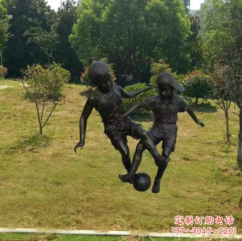 广西中领雕塑出品,精致足球雕塑,带您重温童年欢乐