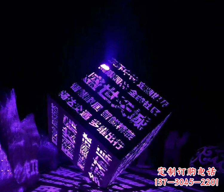 广西发光不锈钢字体艺术雕塑