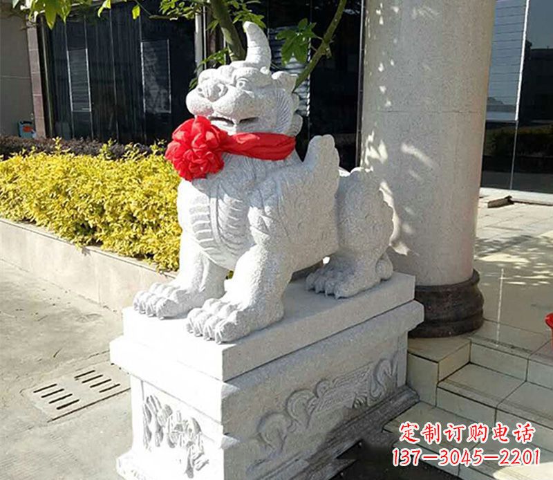 广西优雅的独角兽雕塑