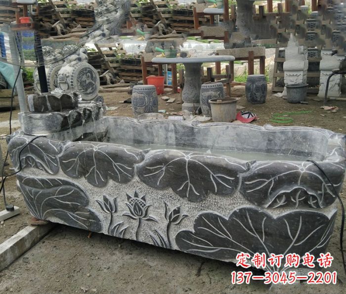 广西传统石雕·精美荷花雕塑