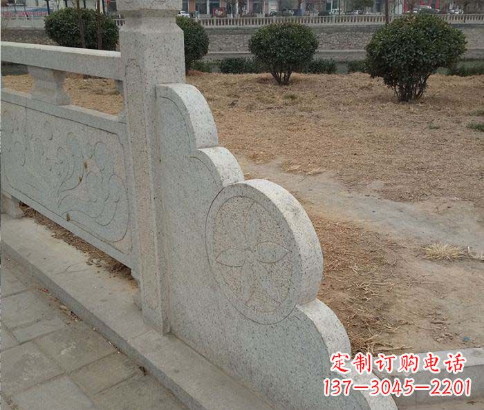 广西精美仿古护城河石雕栏板