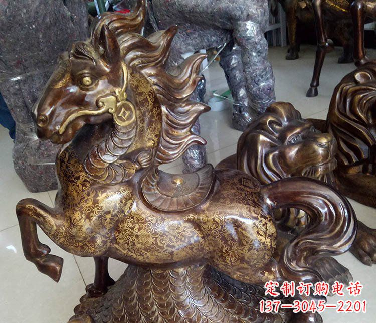 广西仿古雕塑马摆件