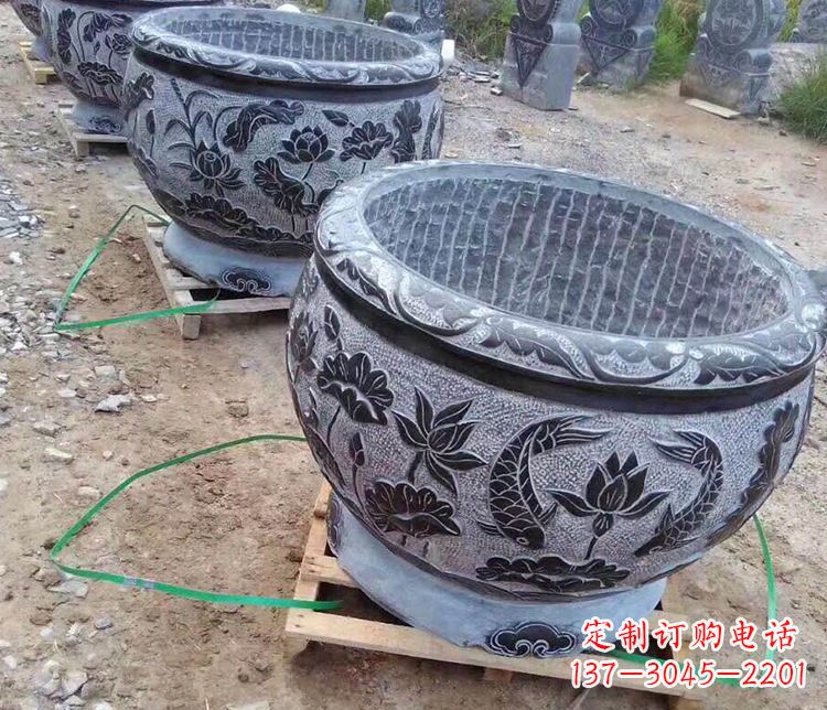 广西古典水缸雕塑