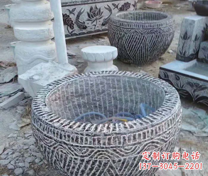 广西仿古招财水缸石雕
