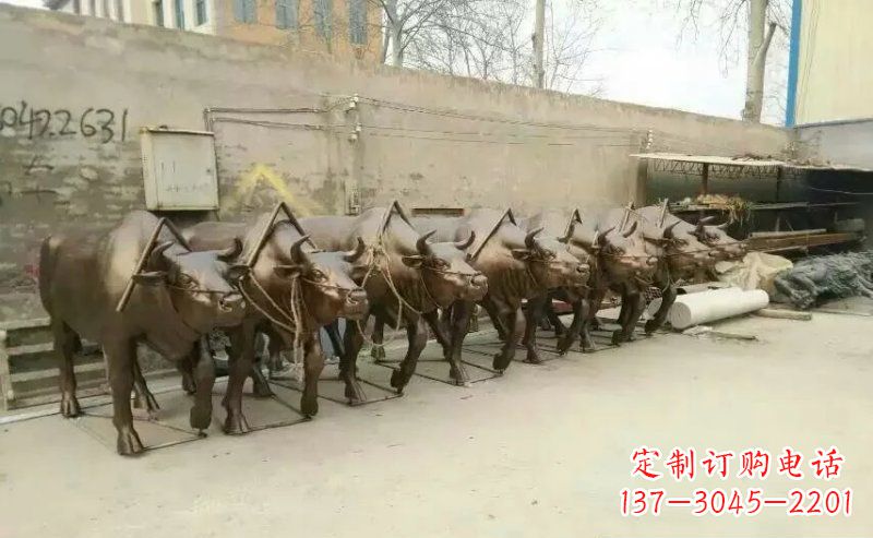 广西仿铜玻璃钢动物雕塑