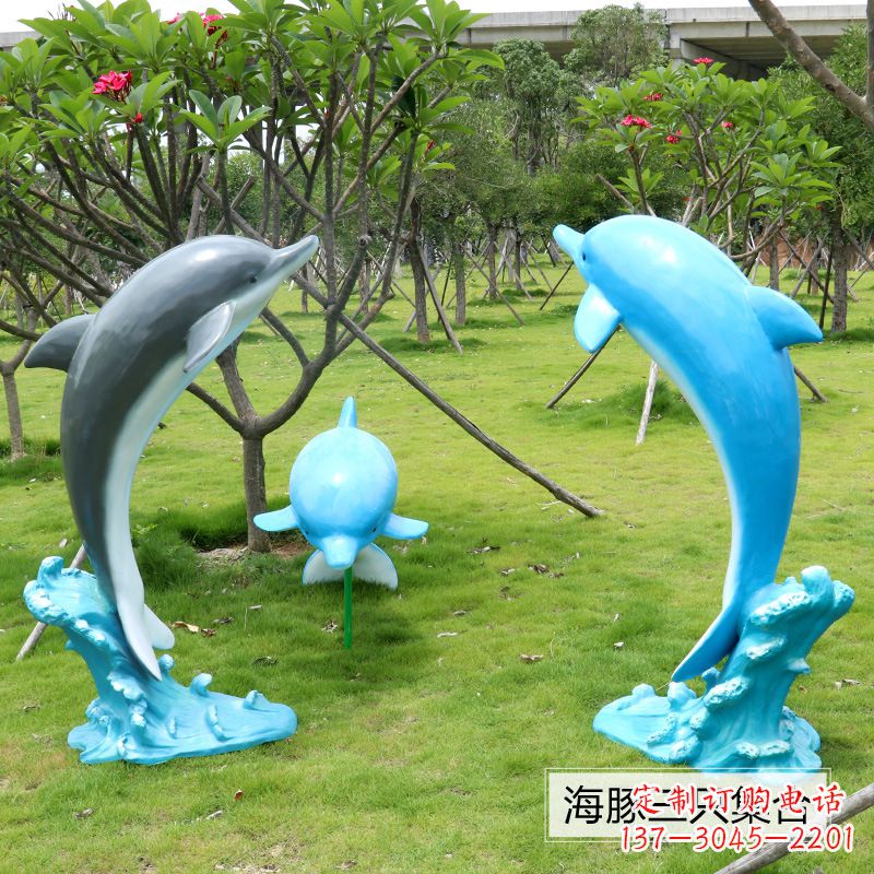 广西精致仿真玻璃钢海豚雕塑