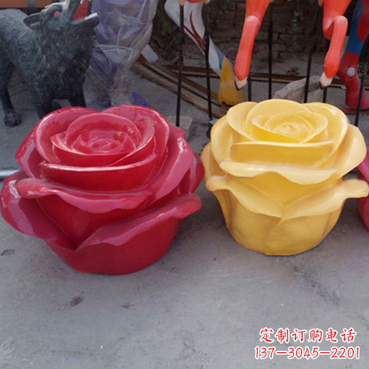 广西精美仿真玻璃钢玫瑰雕塑