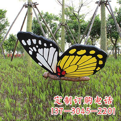 广西 黄白黑款蝴蝶雕塑