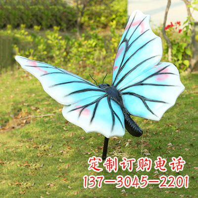 广西浅蓝白色蝴蝶雕塑