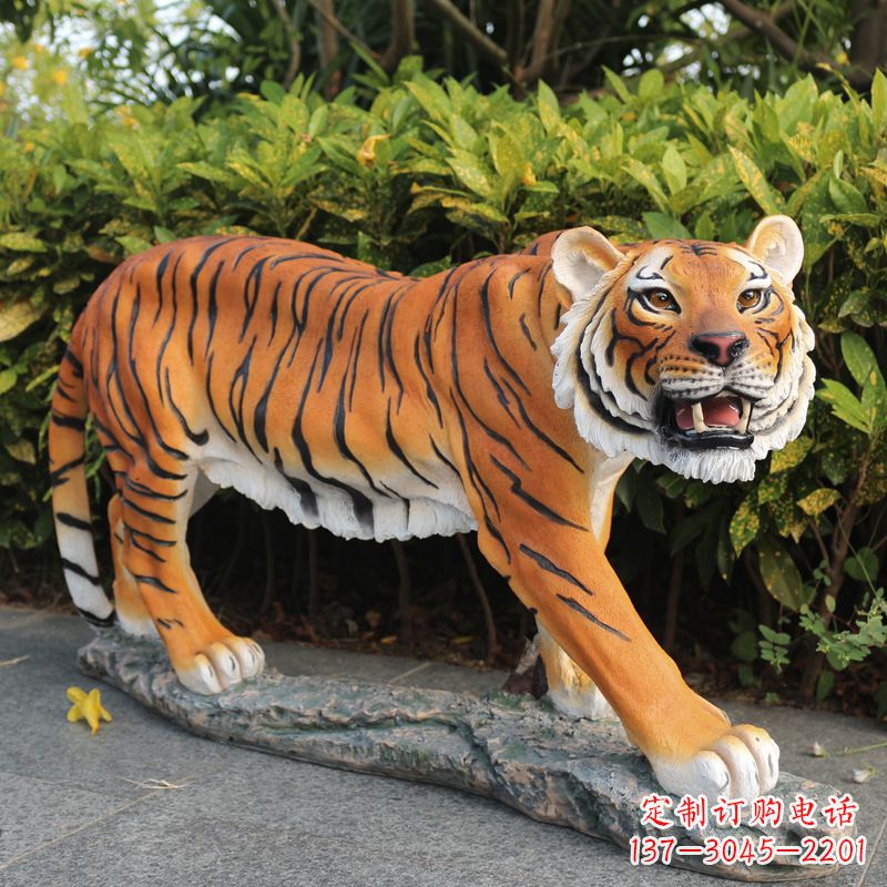 广西仿真老虎公园雕塑摆件