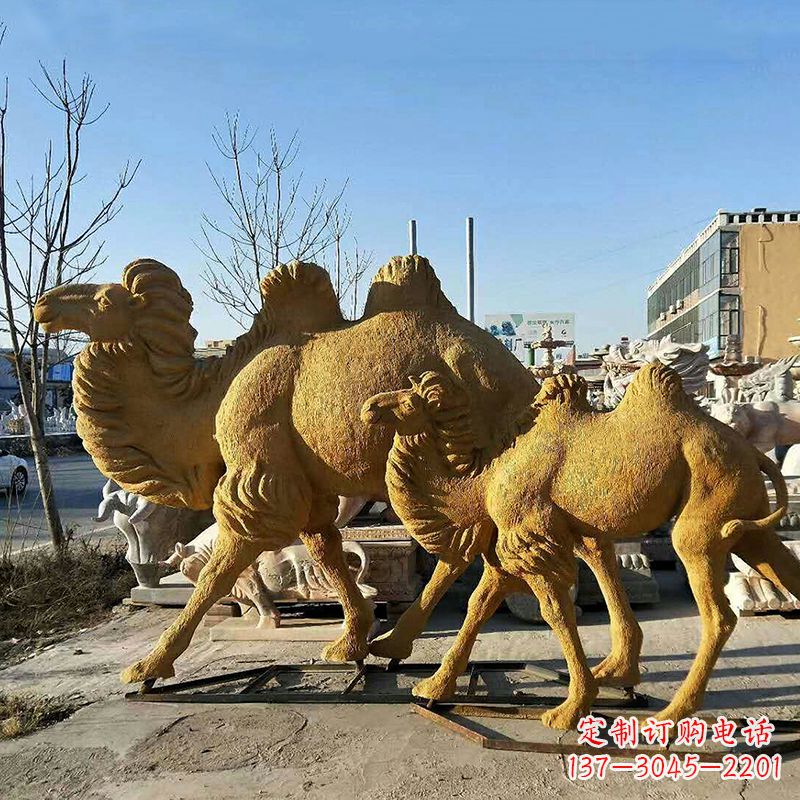 广西仿真骆驼玻璃钢雕塑