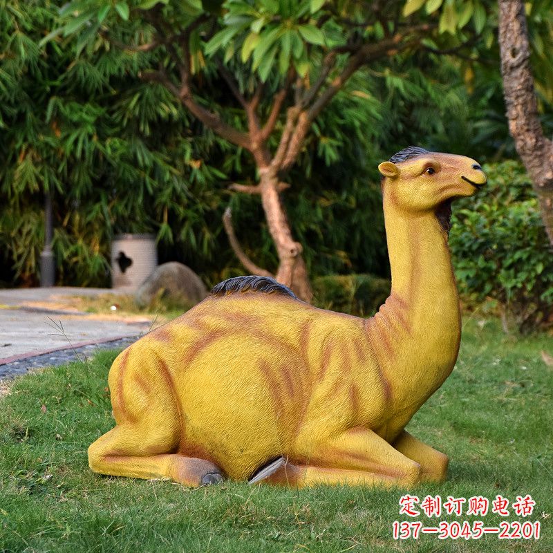 广西艺术精美的骆驼雕塑