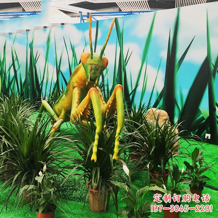 广西优雅螳螂玻璃钢雕塑