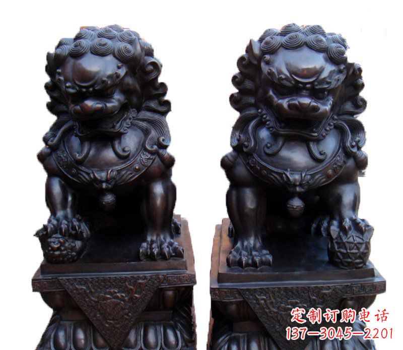 广西纯铜故宫狮子摆件雕塑