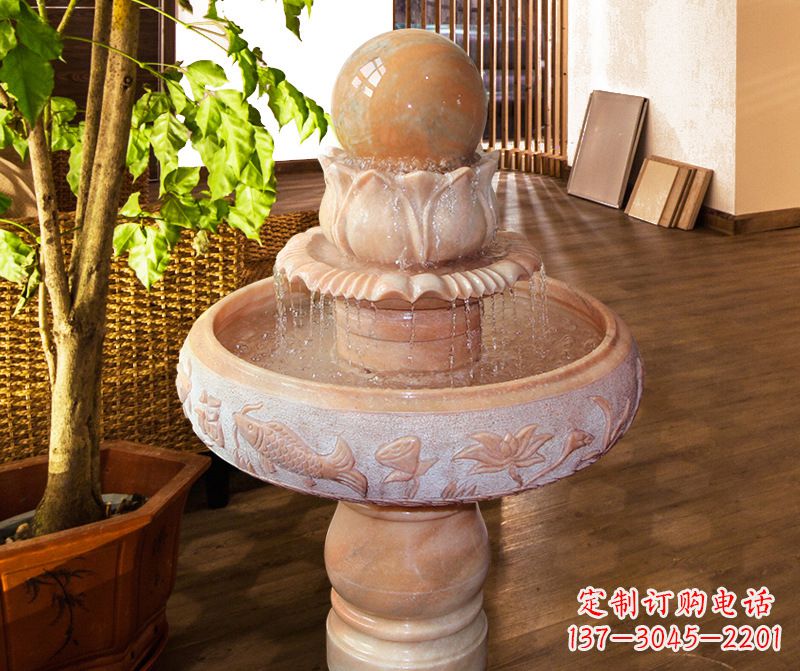 广西浑然天成的风水球石雕