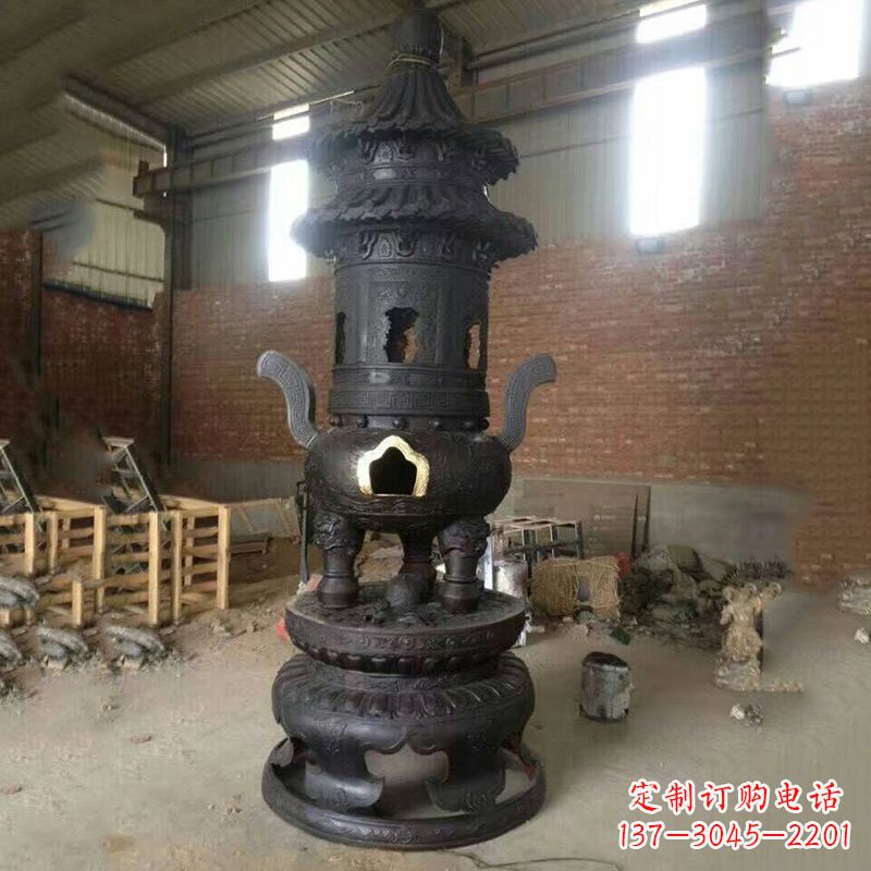 广西花卉盘状高层圆形铜香炉雕塑