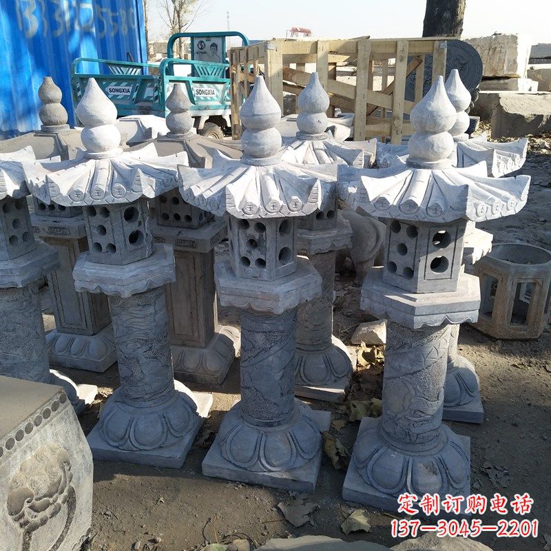 广西高墩青石中式灯笼雕塑
