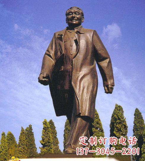 广西革命家邓小平铜雕