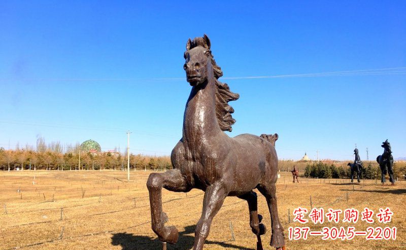 广西公园奔跑的马动物铜雕 (3)