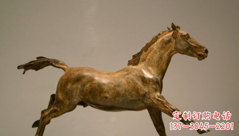 广西公园奔跑的马动物铜雕 (2)