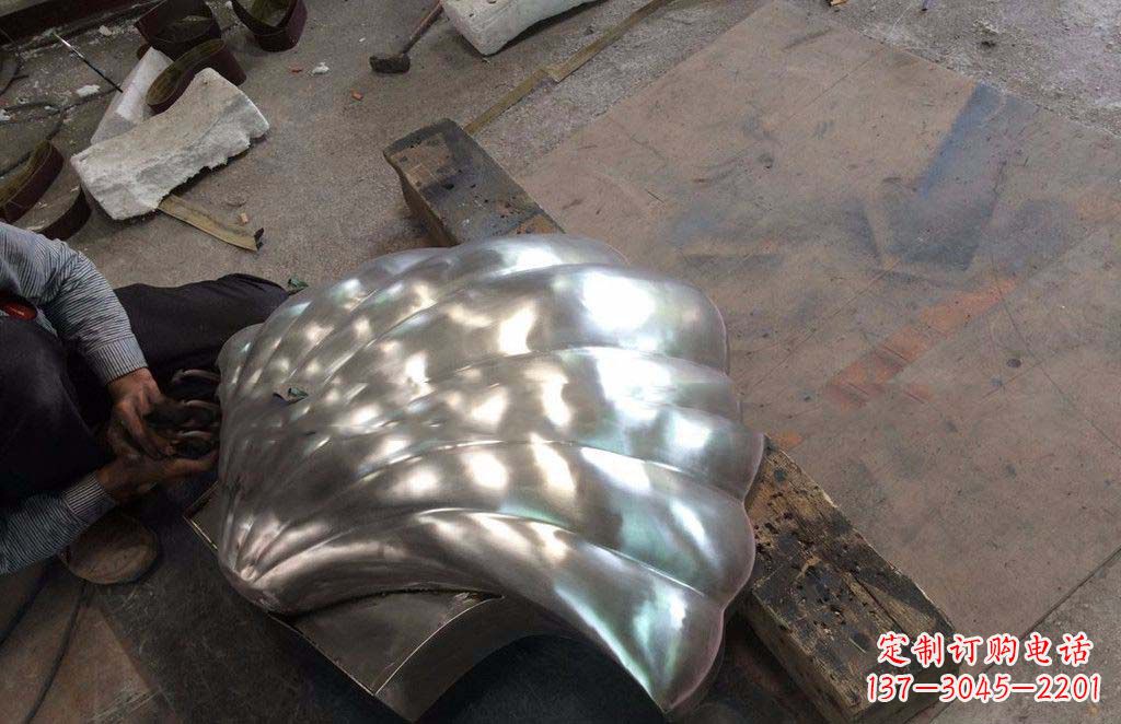 广西精致现代的不锈钢贝壳雕塑