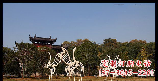 广西中领雕塑的精美不锈钢仙鹤雕塑