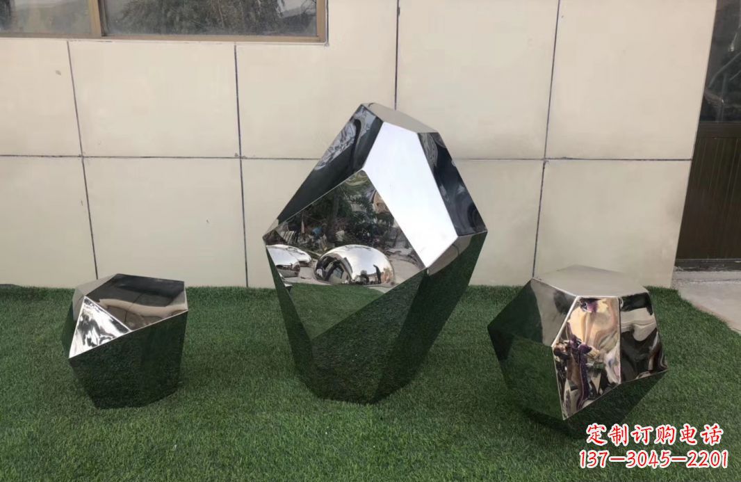 广西高质感不锈钢鹅卵石雕塑