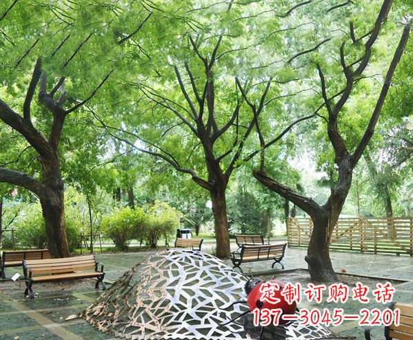 广西悠久活力-不锈钢瓢虫雕塑