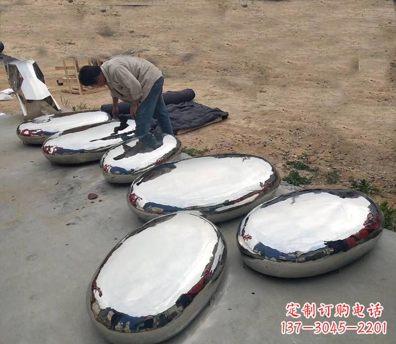 广西中领雕塑水滴形艺术雕塑
