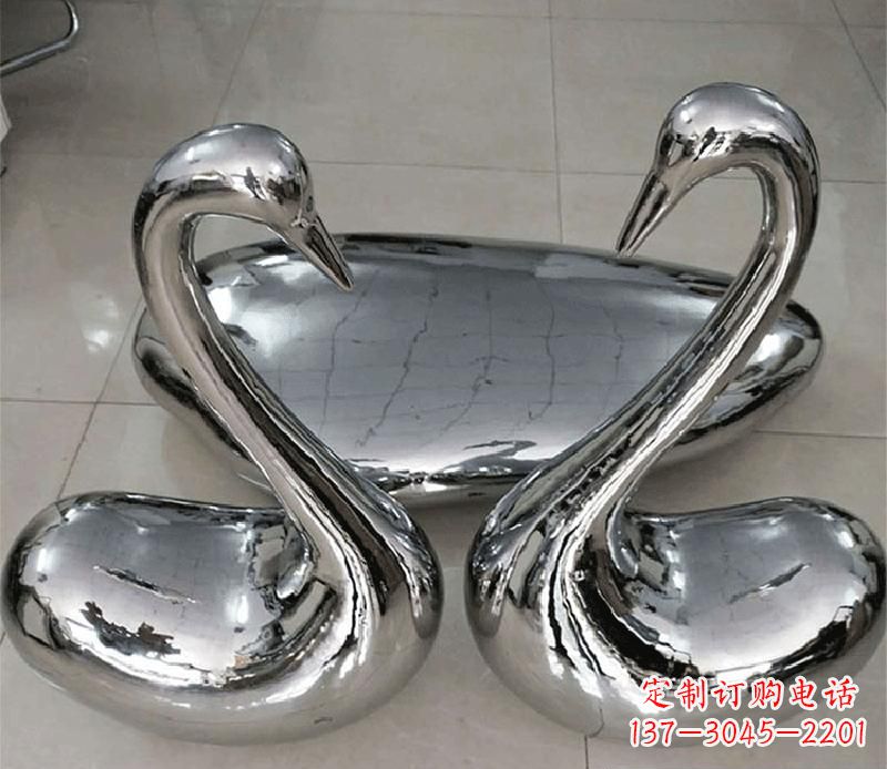广西高端定制不锈钢天鹅雕塑
