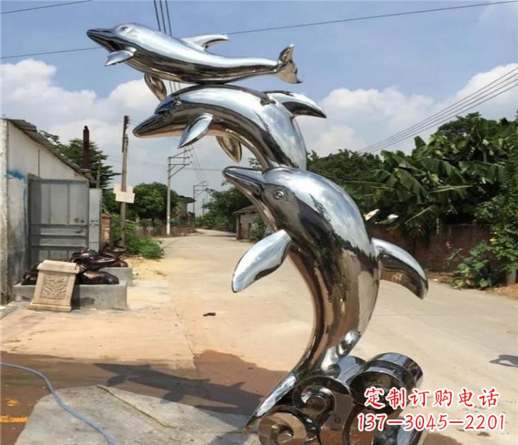 广西冲浪海豚不锈钢雕塑