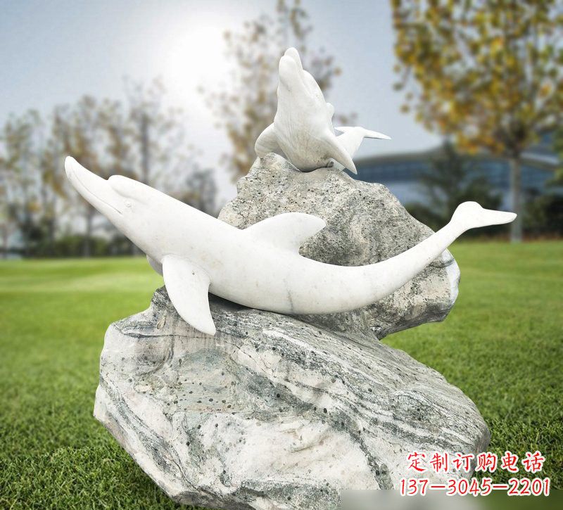 广西中领雕塑设计之海豚石雕