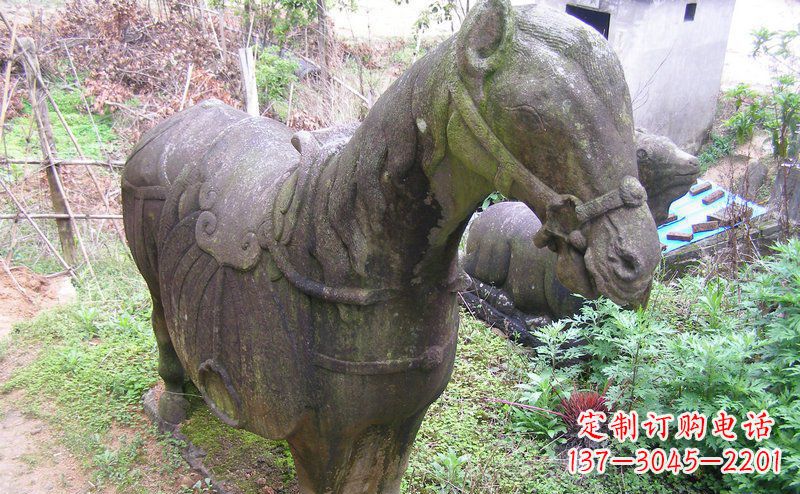 广西公园抽象马动物铜雕