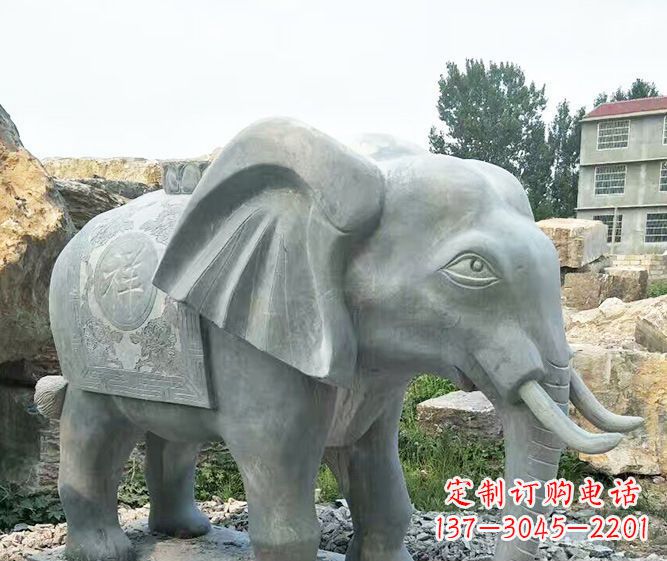 广西公园动物仿古大象石雕
